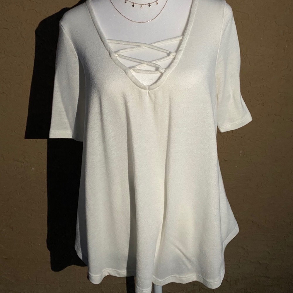 Forever 21 White Top